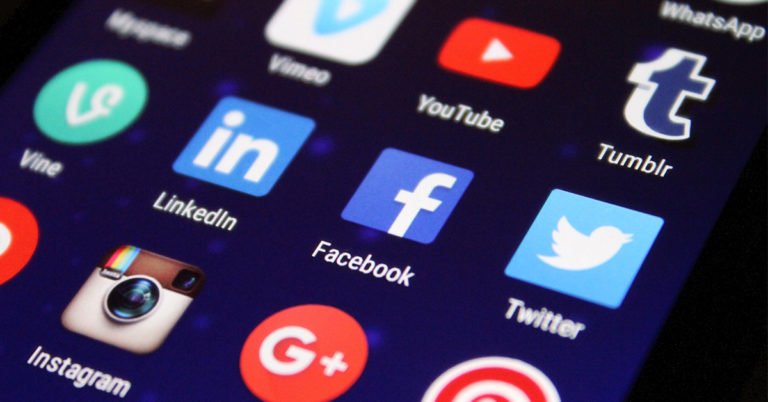 Here are the most popular smartphone apps of the last five years on Android Play and Apple App store
