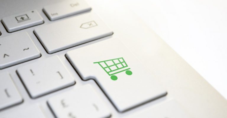 Why customers are not happy with Flipkart, Amazon’s festive season sales