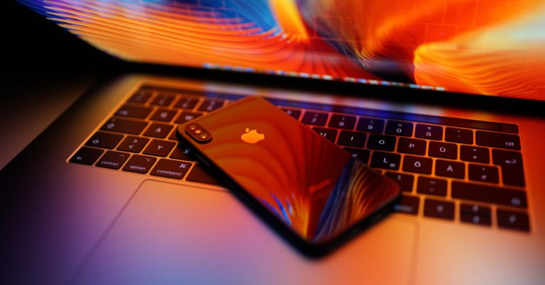 Apple IDs are being used by thieves to steal money: Report