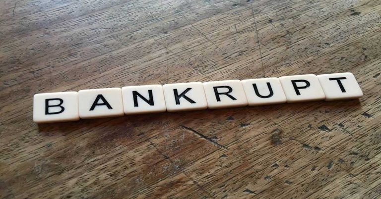 This smartphone company is reportedly on the verge of bankruptcy after its chairman lost $144 million at a casino