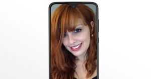 Moto G7 selfie camera