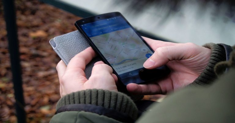 Google Maps save parking location