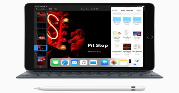 New-iPad-Air-with-Smart-Keyboard-Apple-Pencil