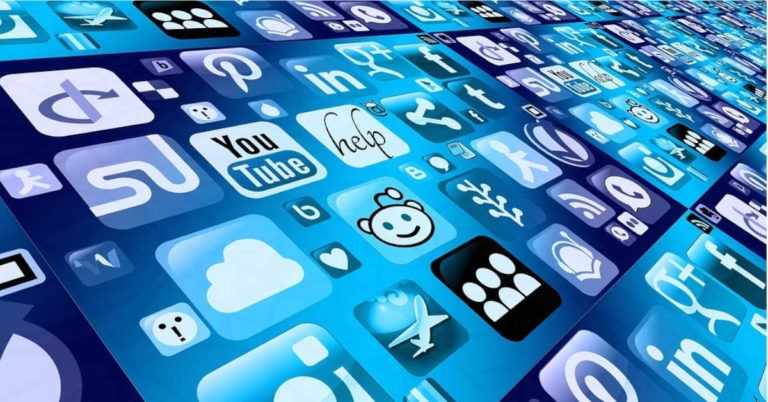 15 best websites to keep yourself entertained