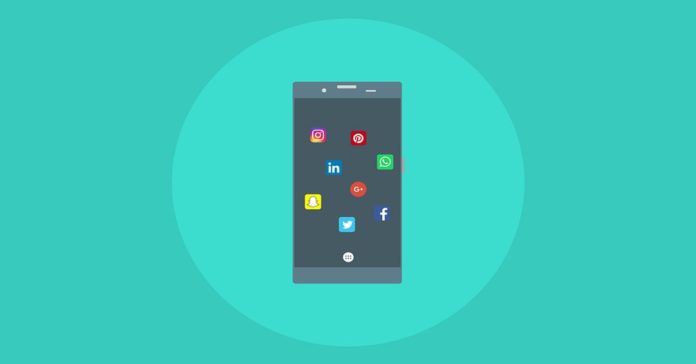 Snapchat features emoji