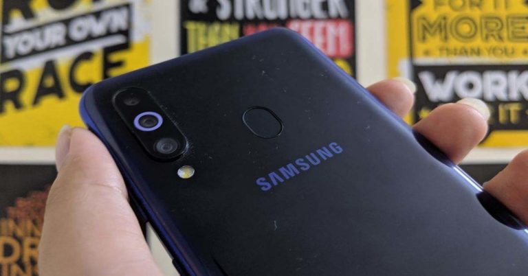 smartphones with triple rear camera setup