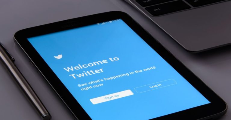 Twitter testing new feature