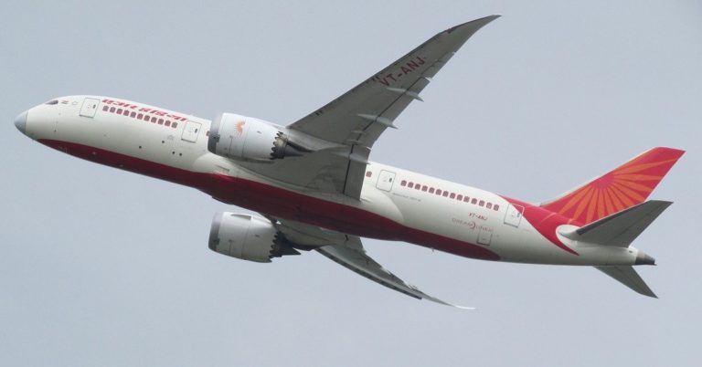 The Ministry of Civil Aviation gives thumbs up to in-flight Wifi services in India