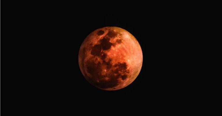 Witness the Super Pink Moon of 2020 on April 8 in India: How to watch the Supermoon