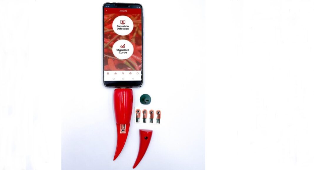 This Chili-shaped device could reveal how much capsaicin a pepper contains