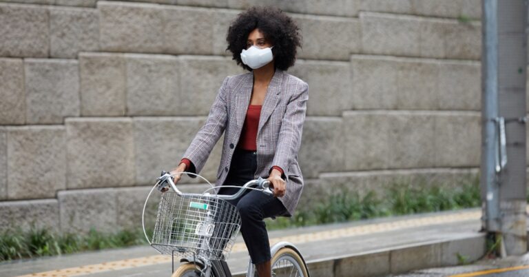LG PuriCare wearable Air Purifier