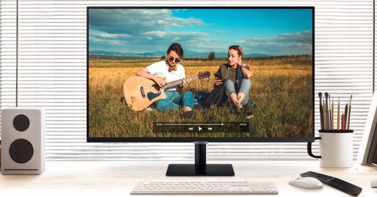 Samsung’s all-new Smart Monitor offers smartphone and PC connectivity