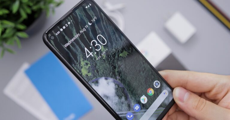 est Smartphones under Rs 10,000 that you can buy right now