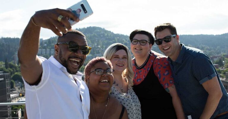 Top 10 smartphones with 24MP or higher selfie cameras