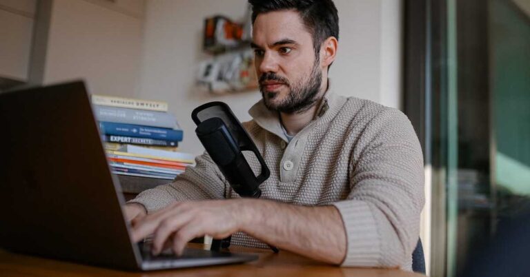 Is the microphone of your laptop not working? Here is how you can fix it.