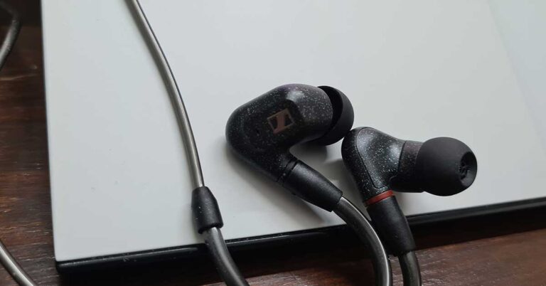 Sennheiser IE300 earphones review