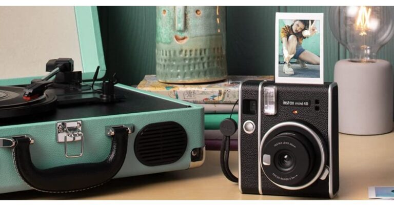 Fujifilm Instax Mini 40 with selfie mode and automatic exposure function launched in India