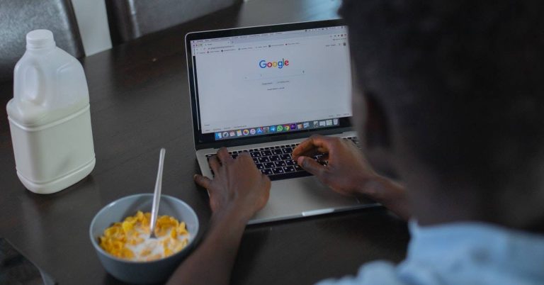 Close all other functions and restart Google Chrome: 