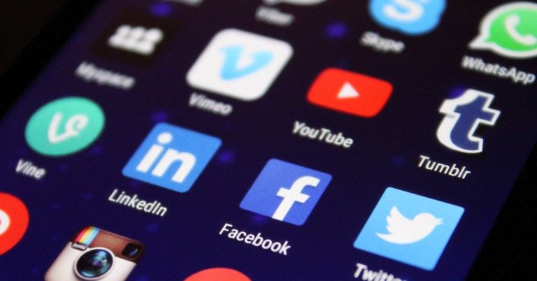 LinkedIn delete account