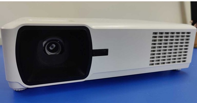 ViewSonic LS600WE projector
