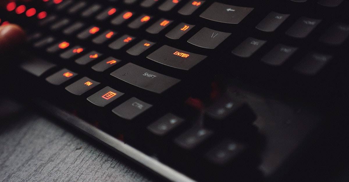 How to lock your keyboard and trackpad on your laptop for safety?