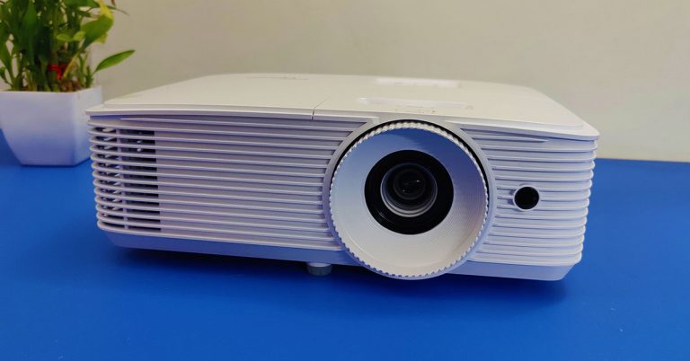 Optoma HD30HDR projector review