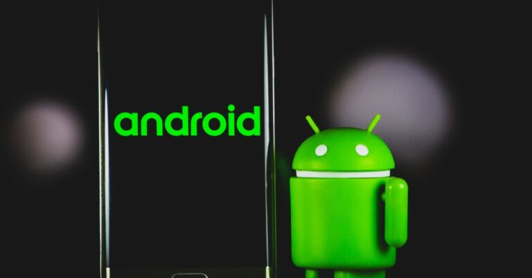 stop Android phone screen from turning off automatically