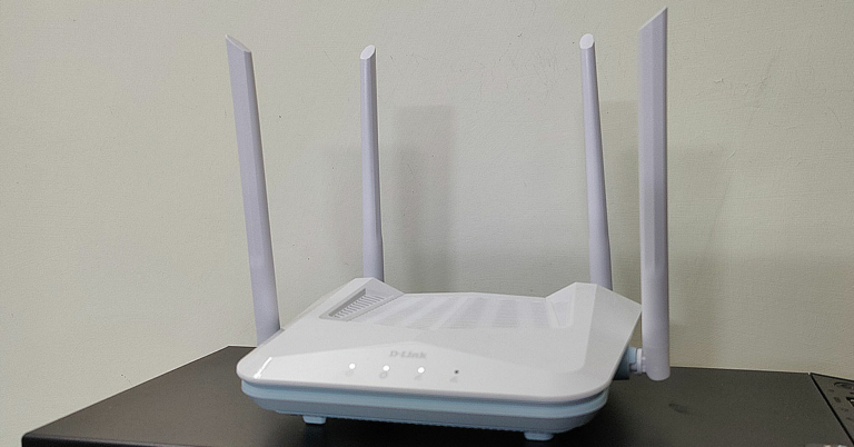 D-Link-AX1500-smart-router-R15 review