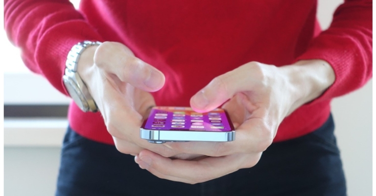 Here is how to set up your iPhone 13