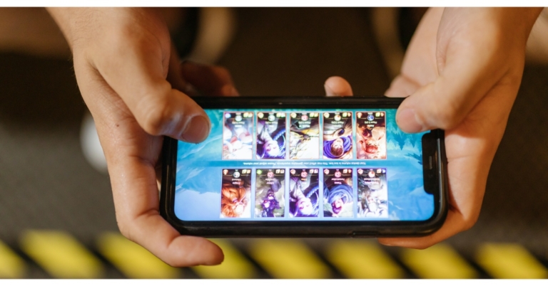 5 Best Gaming Smartphones Of The Year 2021