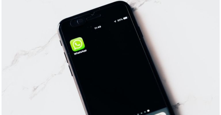 There's a way to find out the location of your WhatsApp contacts without them knowing: Here is how