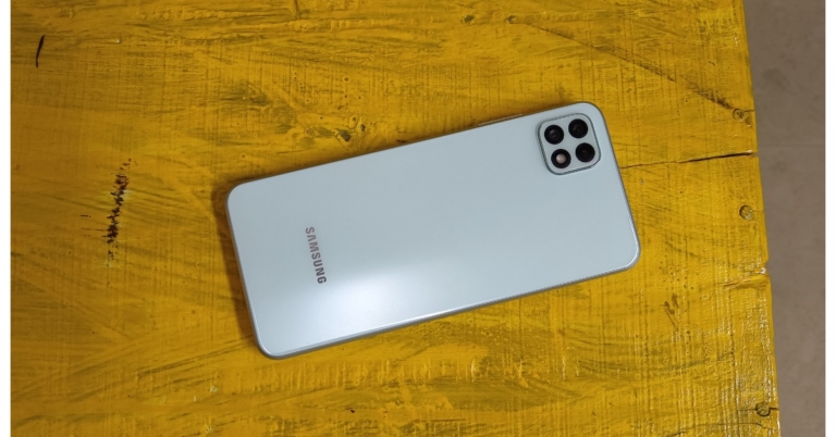 Samsung Galaxy A22 5G Long Term Review: Same design but still looks premium