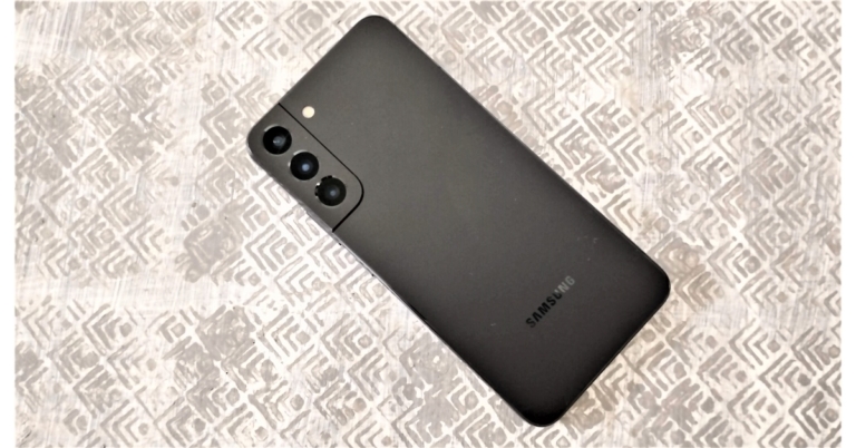 Samsung Galaxy S22+ Review: Ultra Premium