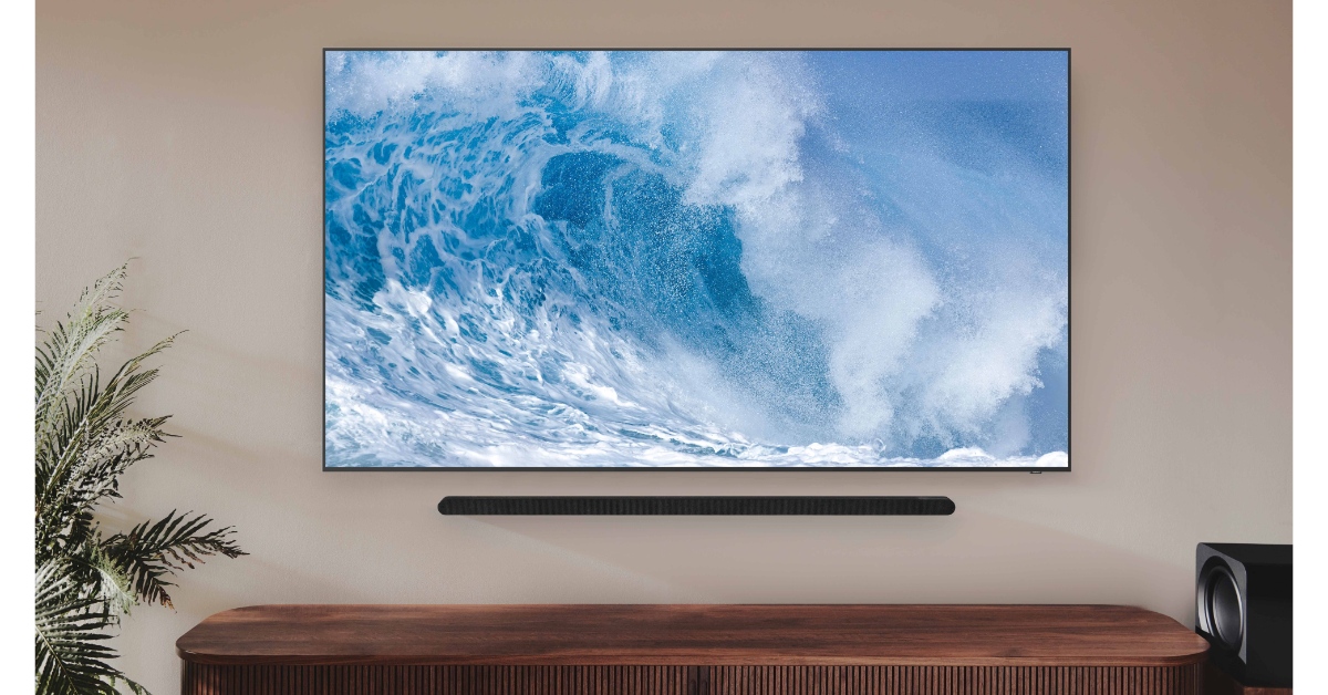 Samsung to introduce AI-backed Neo QLED 8K series in India on April 17