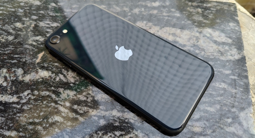 iPhone SE 4 launch timeline tipped, likely to go on sale later this month