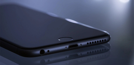 How To Eject Water From Your iPhone Using Siri (2022)?