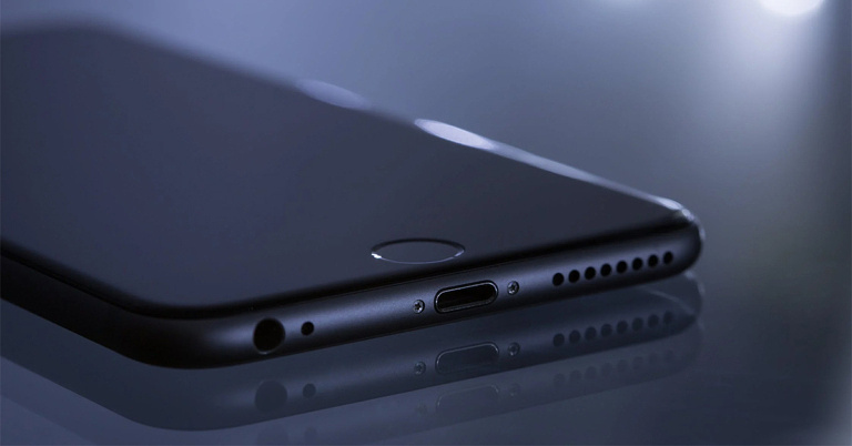 How To Eject Water From Your iPhone Using Siri (2022)?