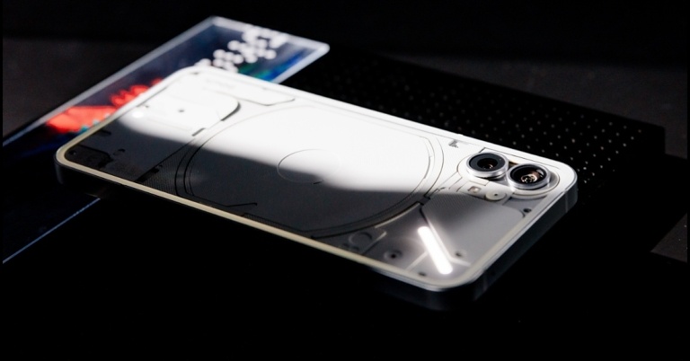 Nothing Phone 1 may ship without charger: camera specifications and pricing and more