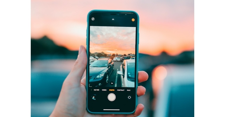 Best and easiest ways to Get Night Mode on iPhone SE 2022?