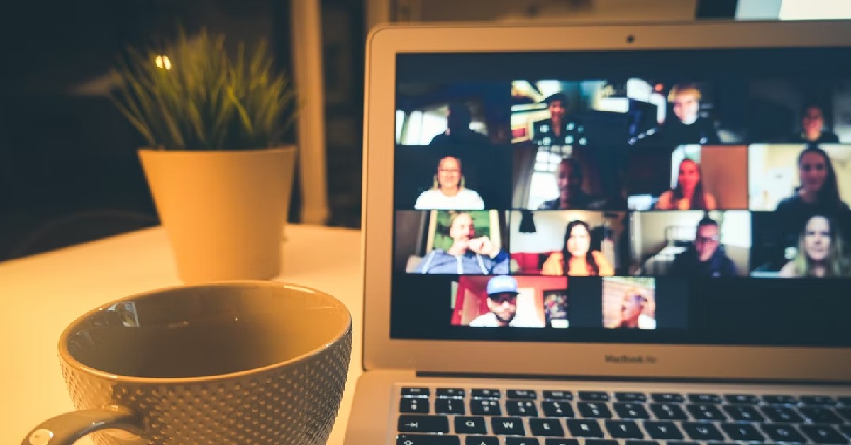 How to Blur Your Background in Zoom Meeting 2022?