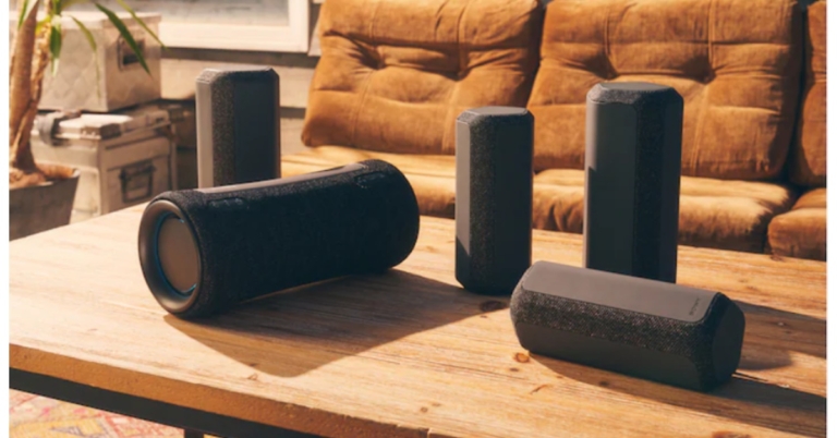 Sony announced new SRS-XG300, SRS-XE300 and SRS-XE200 portable speakers launched in India
