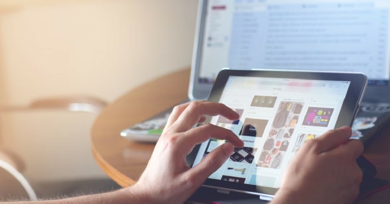 Top 10 YouTube Channels to watch for the daily news in USA