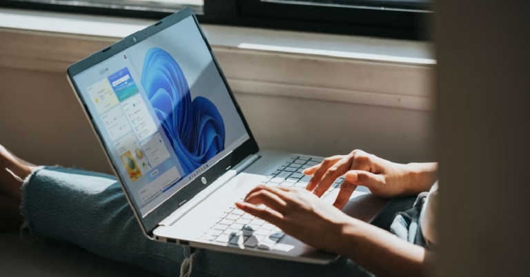 How to Download Windows 11 ISO Legally?
