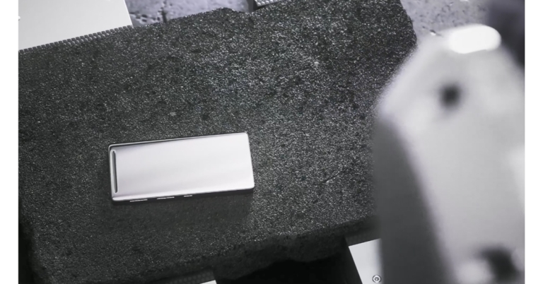 Corning Gorilla Glass Victus 2 announced, can withstand drops of up to one meter