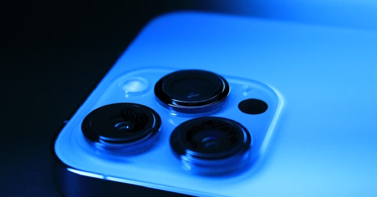 8 Best LiDAR Apps for iPhone 14 Pro & 14 Pro Max