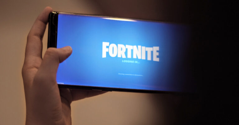 How to Play Fortnite on Android? Can you play Fortnite on Android using a controller?
