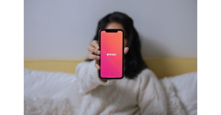 Tinder's Dating Safety Guide now available in four Indian languages