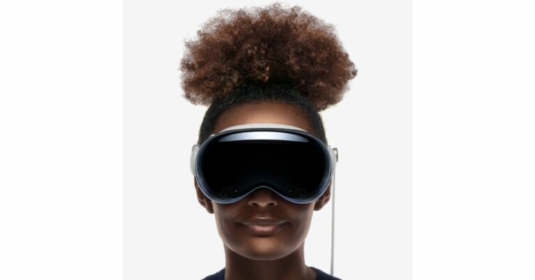 "iPhone Ultra" model might be able to take spatial photos and videos for the Vision Pro headset: Report