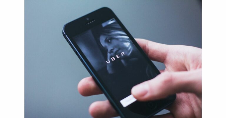 Amazon Pay users will now receive 5% cashback on all Uber rides