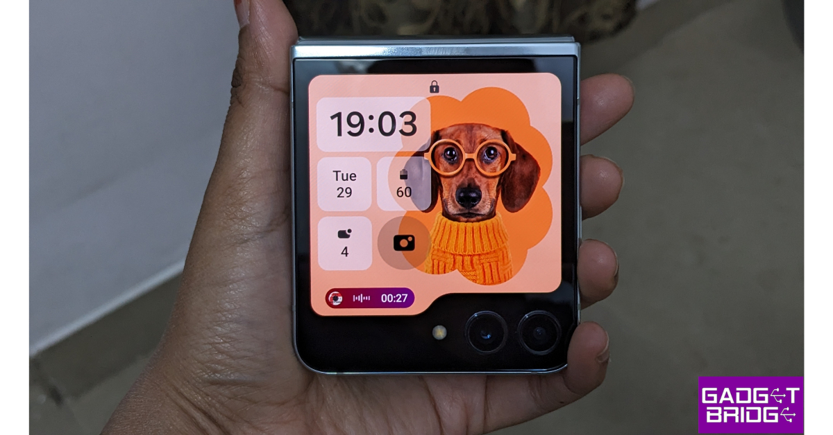 Review of Galaxy Z Flip 5 Top 10 smartphones under $1,000 in USA (2024)